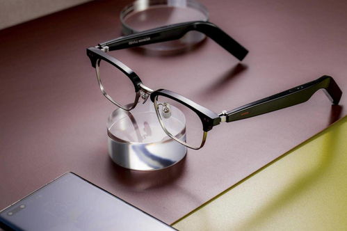 科技与时尚的并肩前行 华为 Eyewear II 智能眼镜品鉴